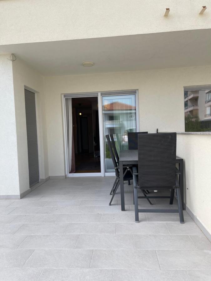 Apartment Leon Makarska Exterior foto
