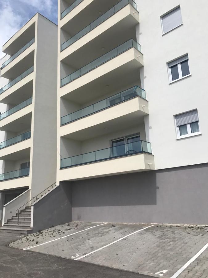 Apartment Leon Makarska Exterior foto
